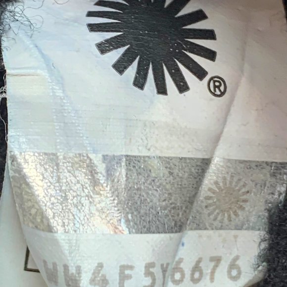 UGG 1107953 Oh Yeah‎ Black Sheepskin Slingback Slide Sandals - Picture 6 of 12